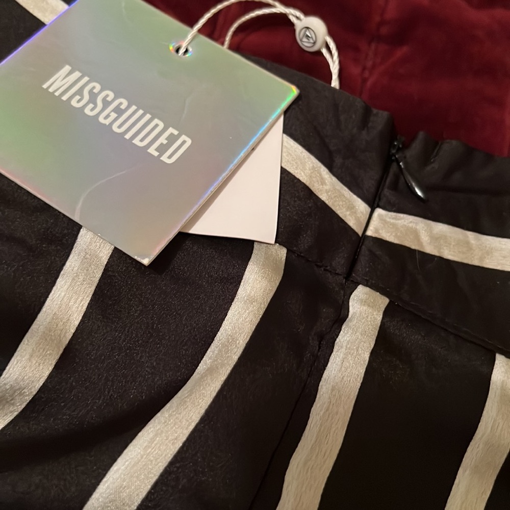 Misguided Wide leg trousers - Picture 4 of 4